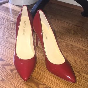 IVANKA TRUMP Red heels